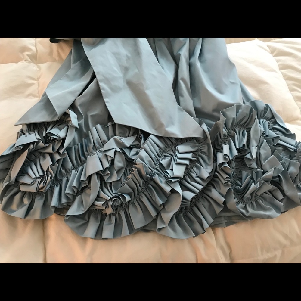 BCBG PERFECT PARTY DRESS! - Picture 2 of 6